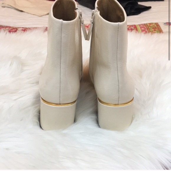 Tory Burch Juliana bootie in new cream - Picture 4 of 7